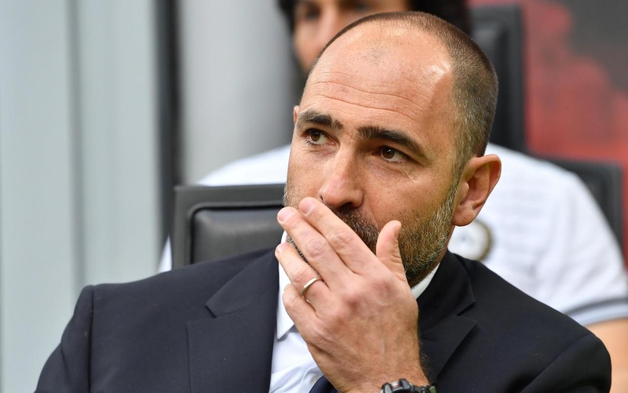 其一贯的控 其一贯的控