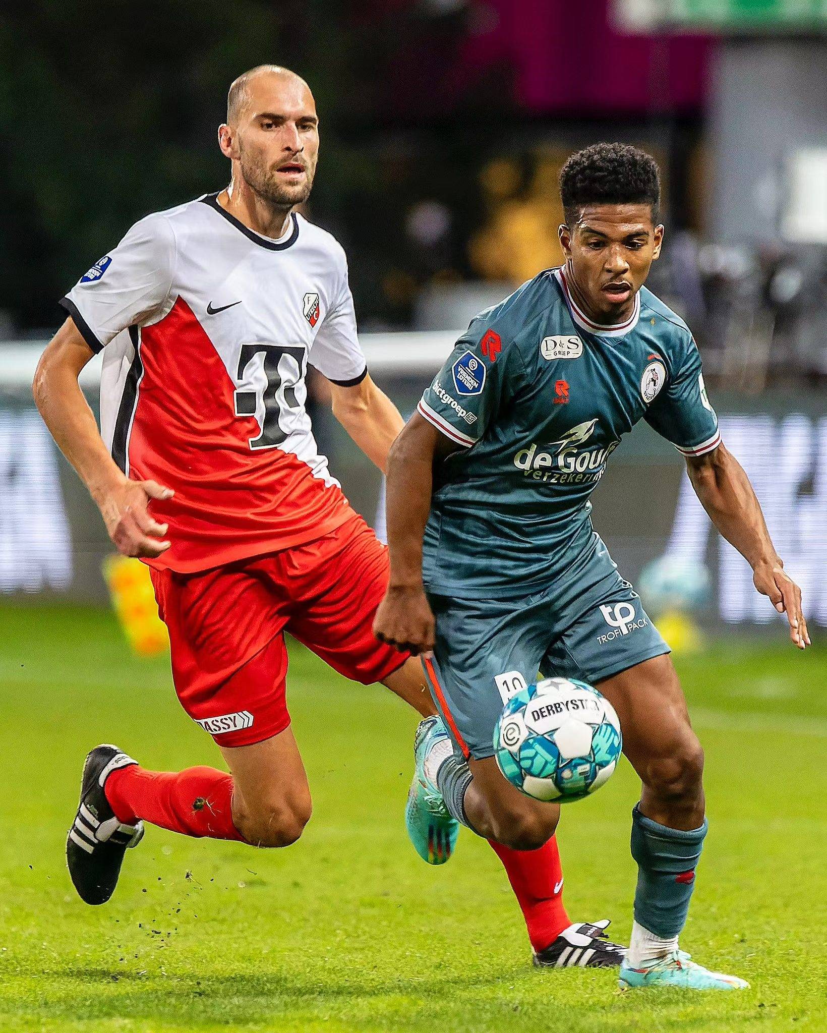 认同和战术 认同和战术