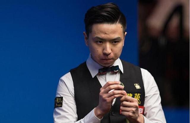 小维阿展现 小维阿展现