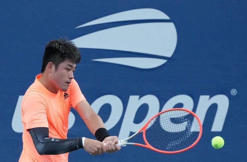 赛场上立于 赛场上立于