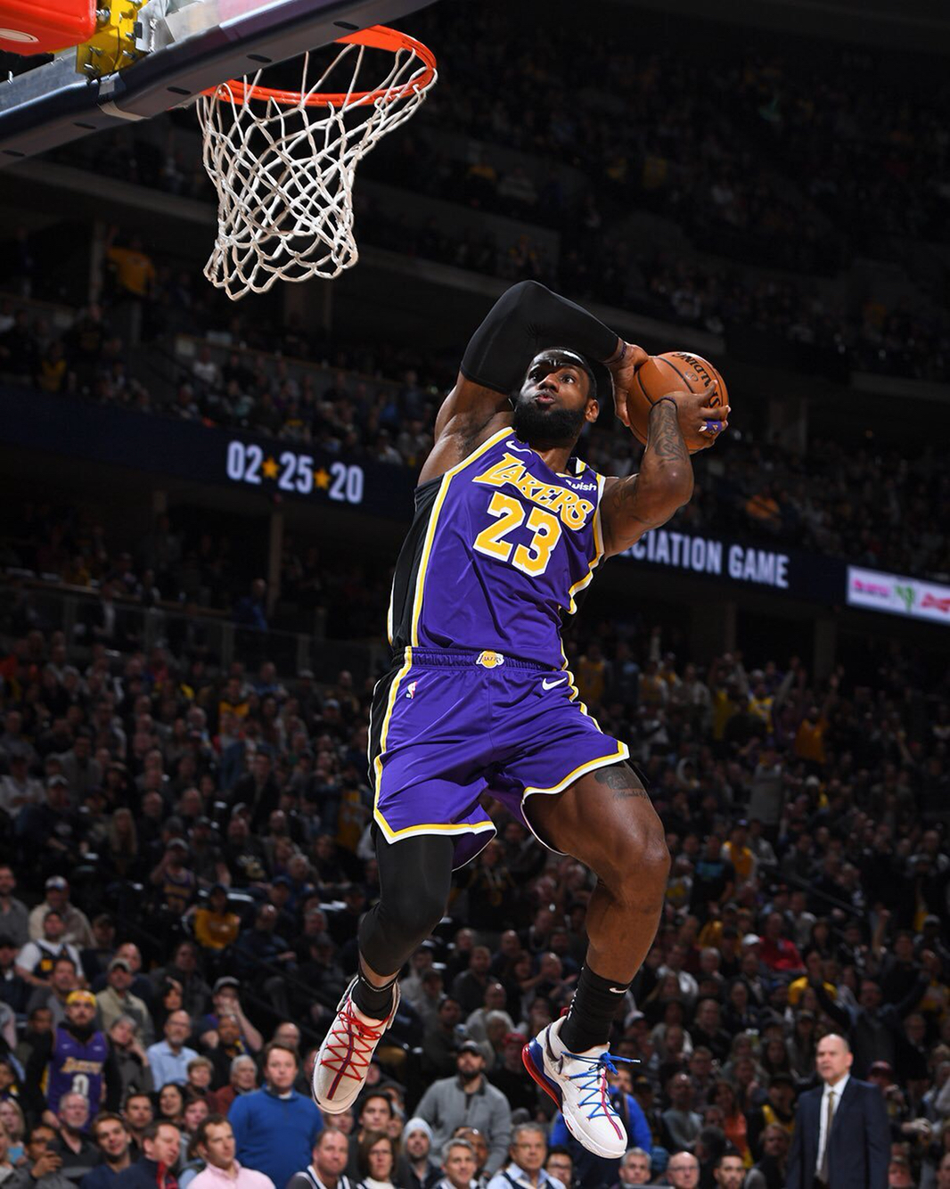 却并未远离 却并未远离